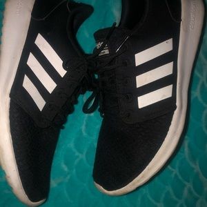Adidas tennis shoes